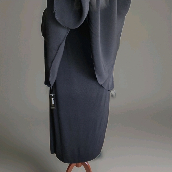 Women's Glamour Black chiffon overlay cape, rhinestone-trimmed Formal Dress - Picture 3 of 10